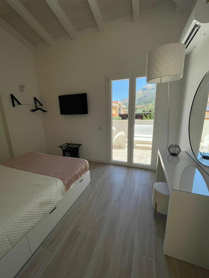 Martanna Rooms Carini Exterior foto
